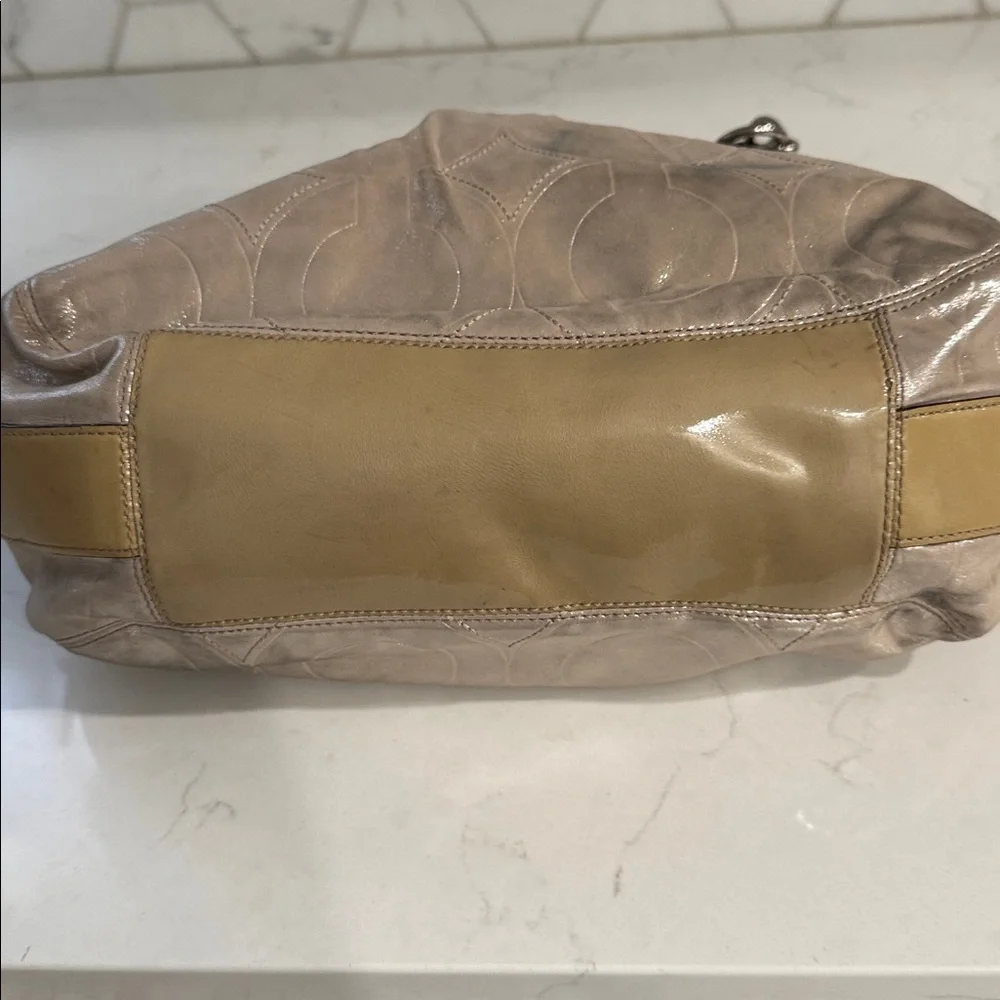 Coach Maggie Metallic Beige Quilted Shoulder Bag, EUC - Picture 13 of 16